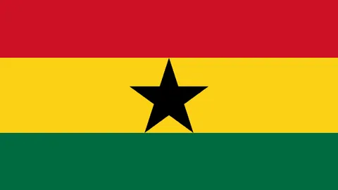 王楚钦佩戴同款项链与神秘人同框北京，恋情传闻再起，陈梦举动备受瞩目？