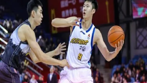 “徐昕受NBA选秀分析师青睐，广东队角逐第六外援名额，徐杰发声”